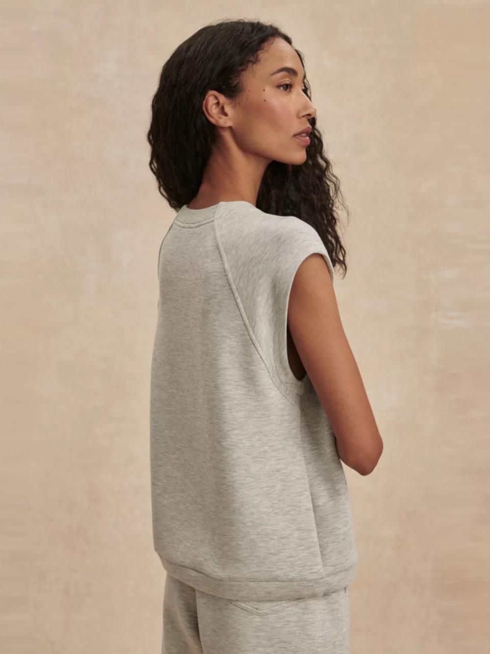Varley Otis Sleeveless Sweat DoubleSoft Top Ivory Marl - Picture 3 of 10